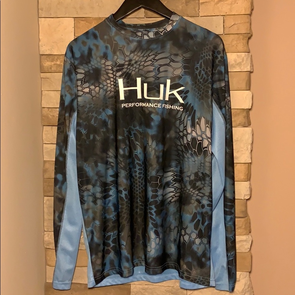 Huk Fishing Men’s Medium Long Sleeve Performance
